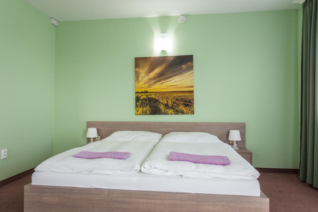 Wellness Pension Inovec&Apartment Houses Jalsove Extérieur photo